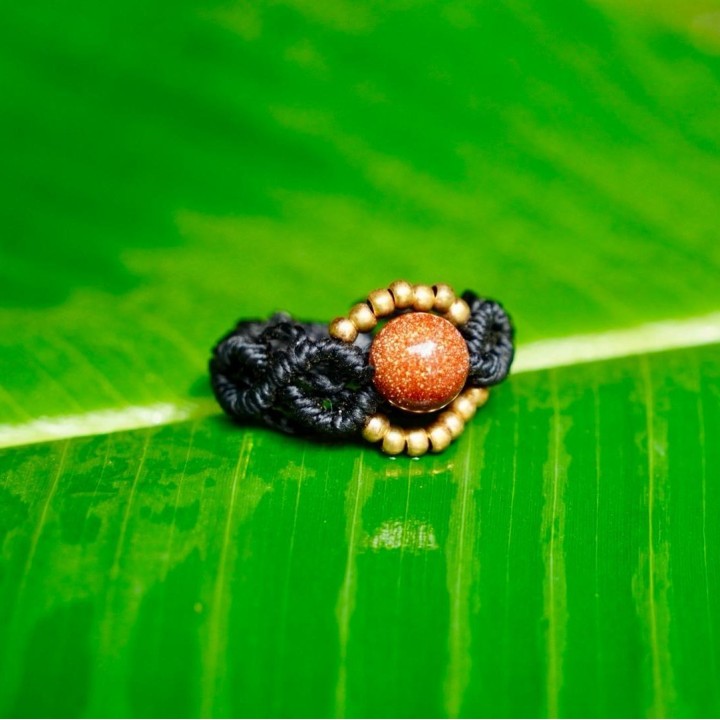 Bague pierre de soleil